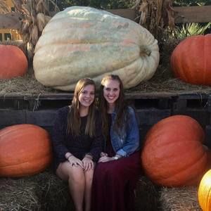 Meet your Posher, Abby